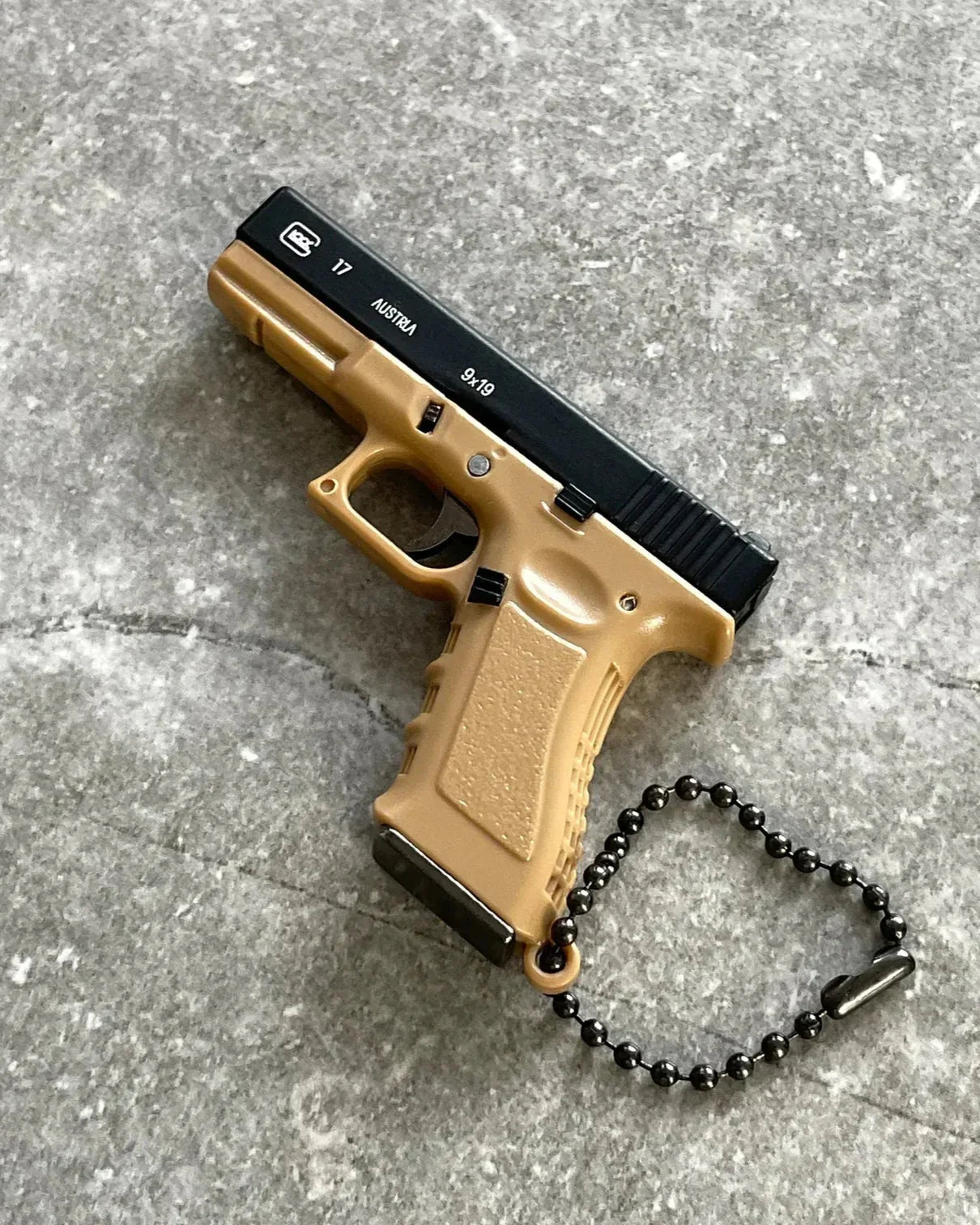 Glock 17 Detachable Keychain