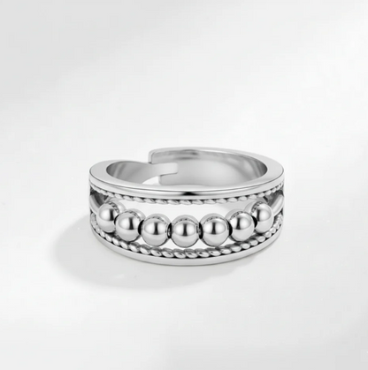 4Pcs Rings And Leather Jewelry Storage Box